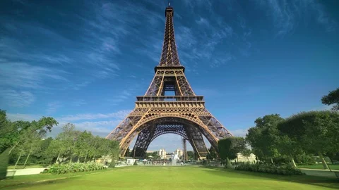 Hyper lapse, Eiffel tower, Paris. France 動画素材 118761775