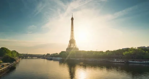 Hyper lapse, Eiffel tower, Paris, France Video stock 166388860