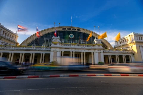 Hyper Lapse in front of Hualampong railway station- Bangkok Stock Footage