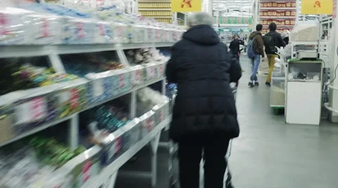 Hyper lapse. The Hypermarket Vídeos de archivo 61871074