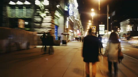 Hyper lapse. Night Street. Stockbeeldmateriaal 61871915