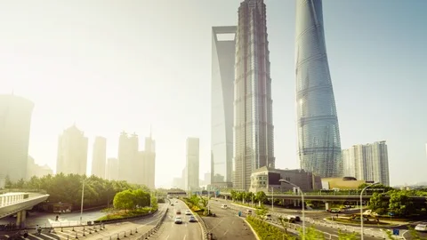 Hyper lapse, road in Shanghai Lujiazui financial center, China Stockbeeldmateriaal 118238426