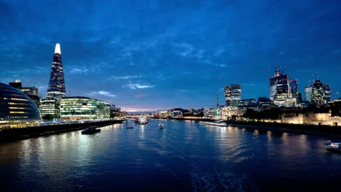 Hyper lapse of sunset, London skyline from the Tower Bridge, UK Stock Footage 96314512