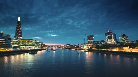 Hyper lapse of sunset, London skyline from the Tower Bridge, UK Stock Footage 126585946