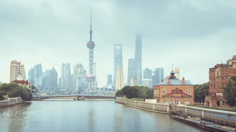 Hyper lapse of sunset, Shanghai skyline and Waibaidu bridge, China Stock Footage 155970448