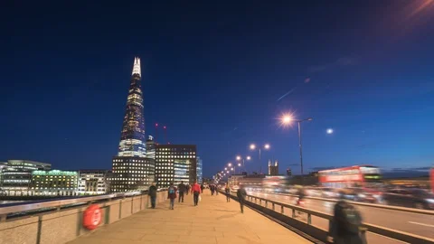 Hyper lapse of sunset, skyline from London Bridge, UK Stock Footage 108519807