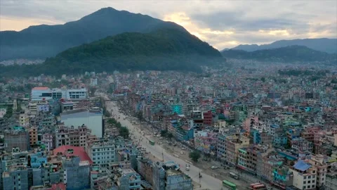 Hyper-lapse / Time-lapse of Heavy Traffic in Kathmandu at Sunset Vídeo Stock 134581467