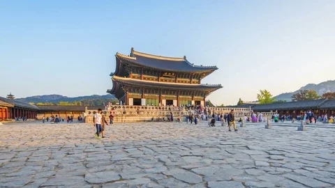 Hyper lapse of tourists swarming through Gyeongbokgung Palace in Seoul City,Sout Stock Footage 84081633