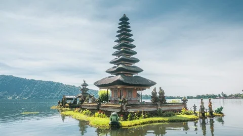 Hyper lapse Ulun Danu Beratan Temple and Beratan Lake , Bali Stock-Footage 122755565