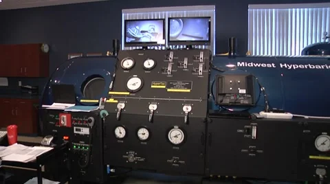 Hyperbaric chamber 01 Stock Footage 7136149