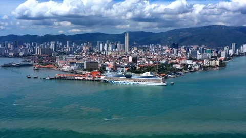 Hyperlapse: Aerial clear and windy Georgetown City of Penang Island, Malaysia. Stock Footage 124878533