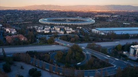 Hyperlapse aerial view of Apple Park, Silicon Valley, at sunset. Cupertino, USA Stock-Footage 100695169