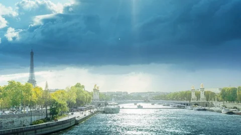 Hyperlapse, Alexander III bridge and Eiffel tower, Paris, France Stock Footage 116406981