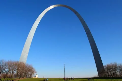  Hyperlapse Arch Step Time-Lapse with Barren Trees and a Pure Blue Sky 4K Video stock 12624606