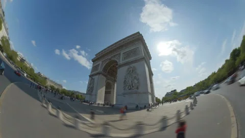Hyperlapse of the Arch of Triumph on a sunny day in Paris, France. Stock Footage 123401251