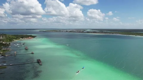 Hyperlapse Bacalar lagoon Stockbeeldmateriaal 238489349
