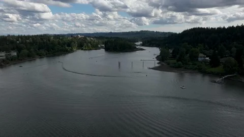 Hyperlapse of boats running on the Willamette River in Portland Oregon Stock Footage 201319218
