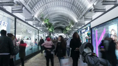 Hyperlapse of busy shopping Stock Footage 83242468