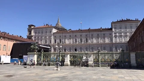 Hyperlapse of Castle Square with Casaforte and the Royal Palace in Turin, Italy. Stock-Footage 79853455