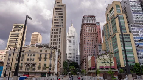 Hyperlapse do edifício Altino Arantes na avenida São João, no centro de Vidéo 166626307