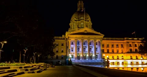 Hyperlapse of Edmonton Legislature building at night. Stock Footage 55076752