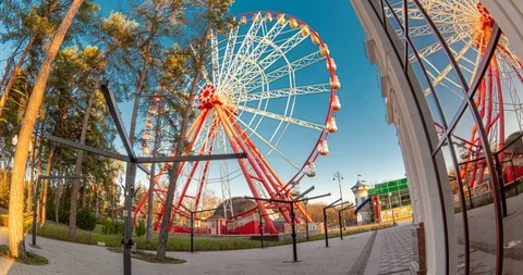 Hyperlapse with Ferris wheel in the park Stock Footage 122016036