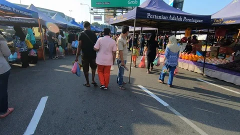 Hyperlapse in flea market. Stock-Footage 99145523