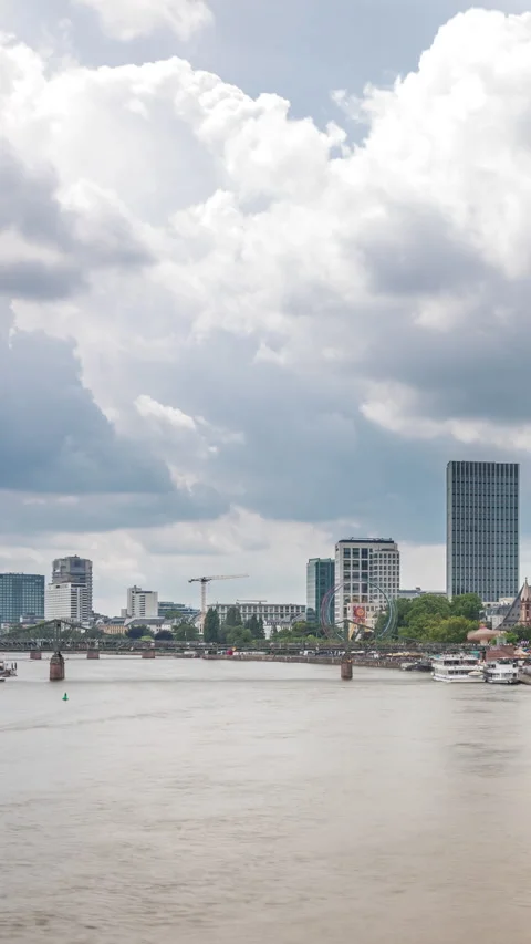 Hyperlapse of the historical Eiserner Steg or Iron Bridge over the Main River in Stock Footage 319757516