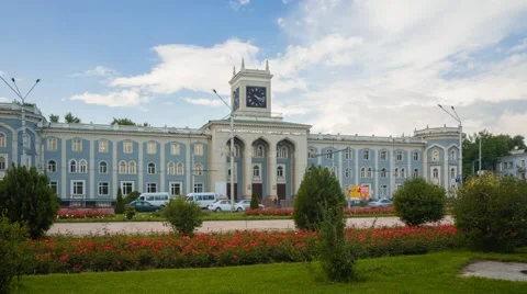 Hyperlapse of the Historical Museum in Dushanbe Video stock 63181247