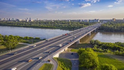 Hyperlapse of Lazienkowski Bridge in Warsaw. Stock Footage 113811079