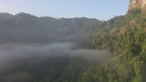 Hyperlapse of mist over mountains Stock Footage 126078262