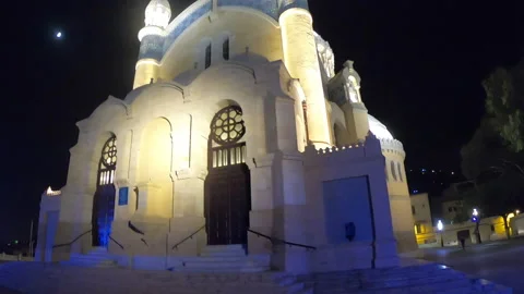 Hyperlapse at night of notre dame d'afrique church in algiers Video stock 157285331