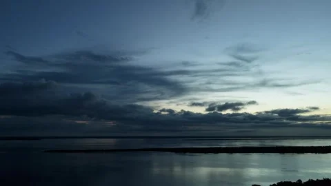 Hyperlapse over Amazon River in the Amazon Rainforest, clouds movement Vídeo Stock 331140215