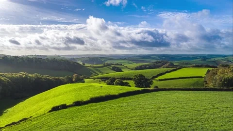 Hyperlapse over Farmlands from a drone, Berry Pomeroy, Totnes, Devon, England Stockbeeldmateriaal 220238588