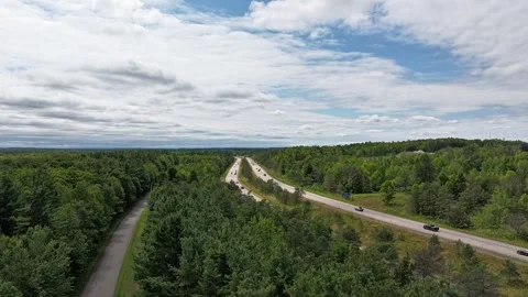 Hyperlapse overlooking the 400 highway in Craighurst, Ontario Video stock 315013647