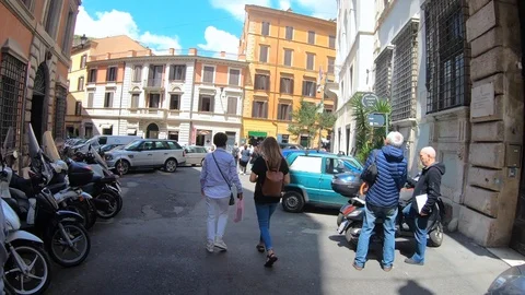 Hyperlapse of people walking and enjoying Roman architecture and street life Stock Footage 111150322