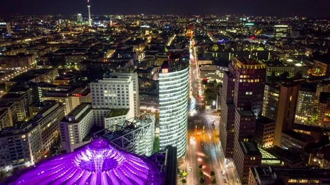 Hyperlapse of Potsdamer Platz the financial district of Berlin, Germany. Vídeo Stock 146256890