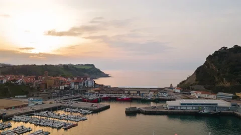 HYPERLAPSE pro Stock Footage 195432511