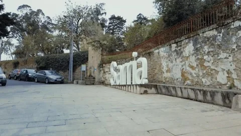Hyperlapse sarria Stockbeeldmateriaal 253195314