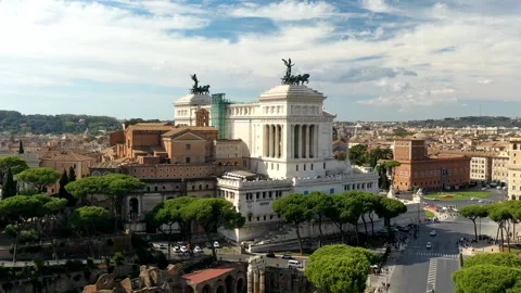 Hyperlapse - Spectacular aerial view of the Arch of Triumph in Rome in Italy. Stock Footage 234179440