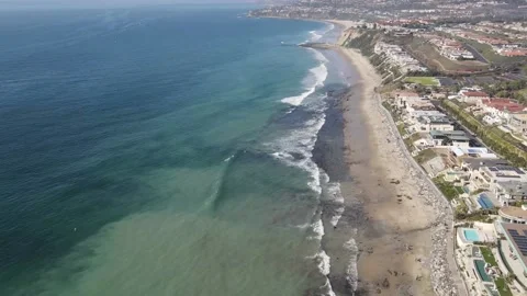 Hyperlapse Strands Beach Dana Point, California 動画素材 145916231