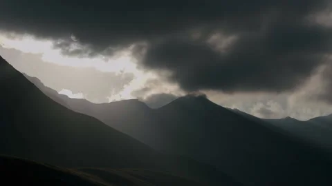 Hyperlapse of sun rays in mounts Stock Footage 167951198