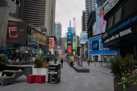 Hyperlapse through Times Square - Aprill 2020 - Covid19/Corona Lockdown Stock Footage 131063020