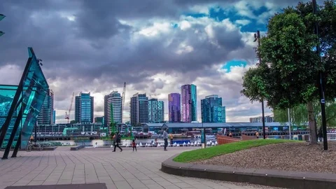 Hyperlapse, Timelapse of the Docklands in Melbourne, Australia 動画素材 84036673