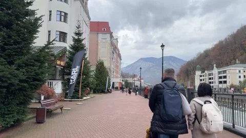 Hyperlapse, timelapse, first-person video, a tourist walks along the main street Video stock 257775116