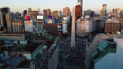 Hyperlapse Timelapse Of The Obelisk In Downtown Buenos Aires, Argentina Video stock 159300627