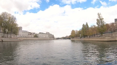 Hyperlapse timelapse view from a boat on Seine river Paris sightseeing tour Stock Footage 105724067