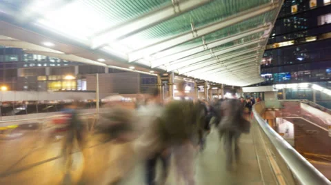 Hyperlapse video of commuters on a walkway Stock Footage 35367861