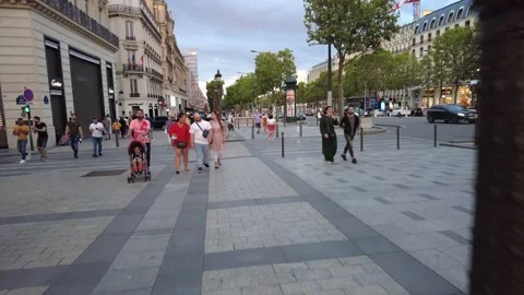 Hyperlapse video of walking on famous Champs Elysees street in Paris Stock Footage 160167860