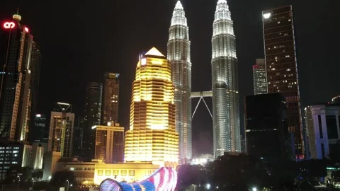 Hyperlapse view of Kuala Lumpur City and Saloma Bridge Stock Footage 148032163